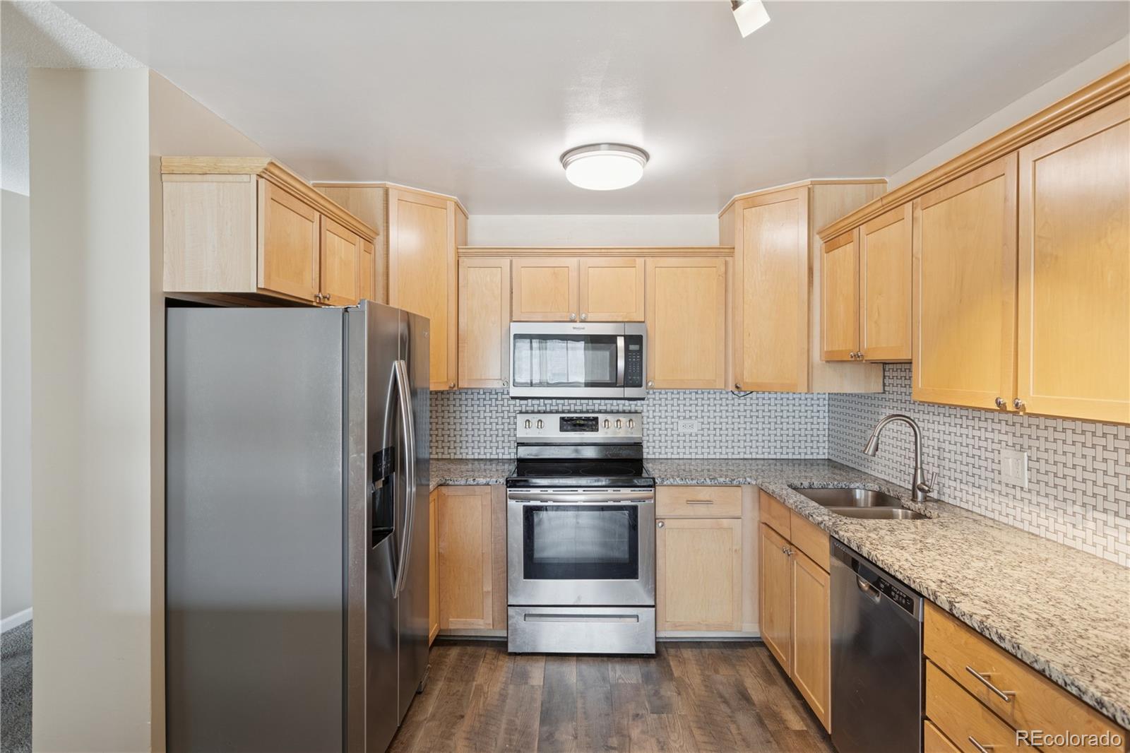 MLS Image #14 for 660 s alton way,denver, Colorado