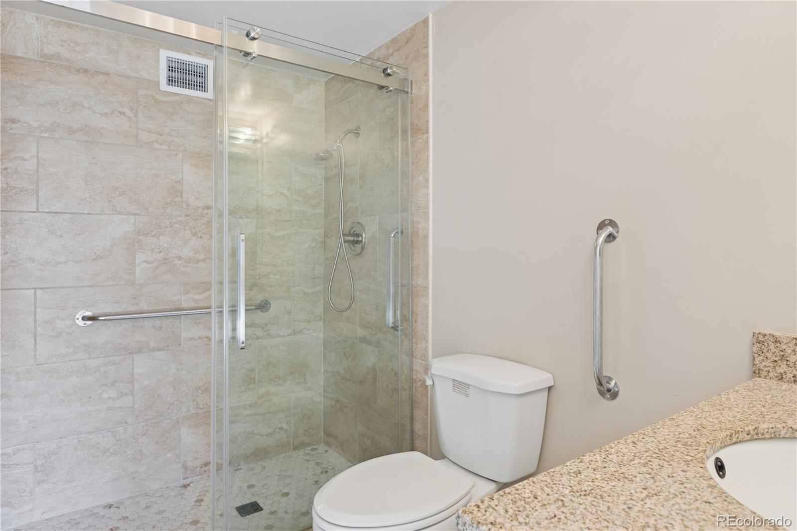 MLS Image #27 for 660 s alton way,denver, Colorado