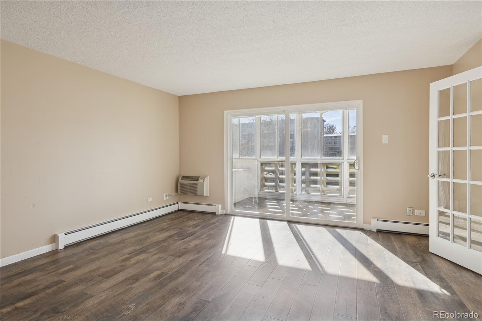 MLS Image #8 for 660 s alton way,denver, Colorado