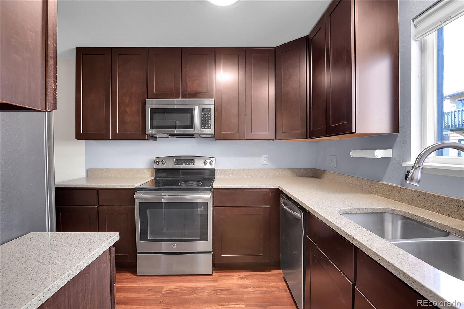 MLS Image #11 for 1020  coronado parkway b,denver, Colorado