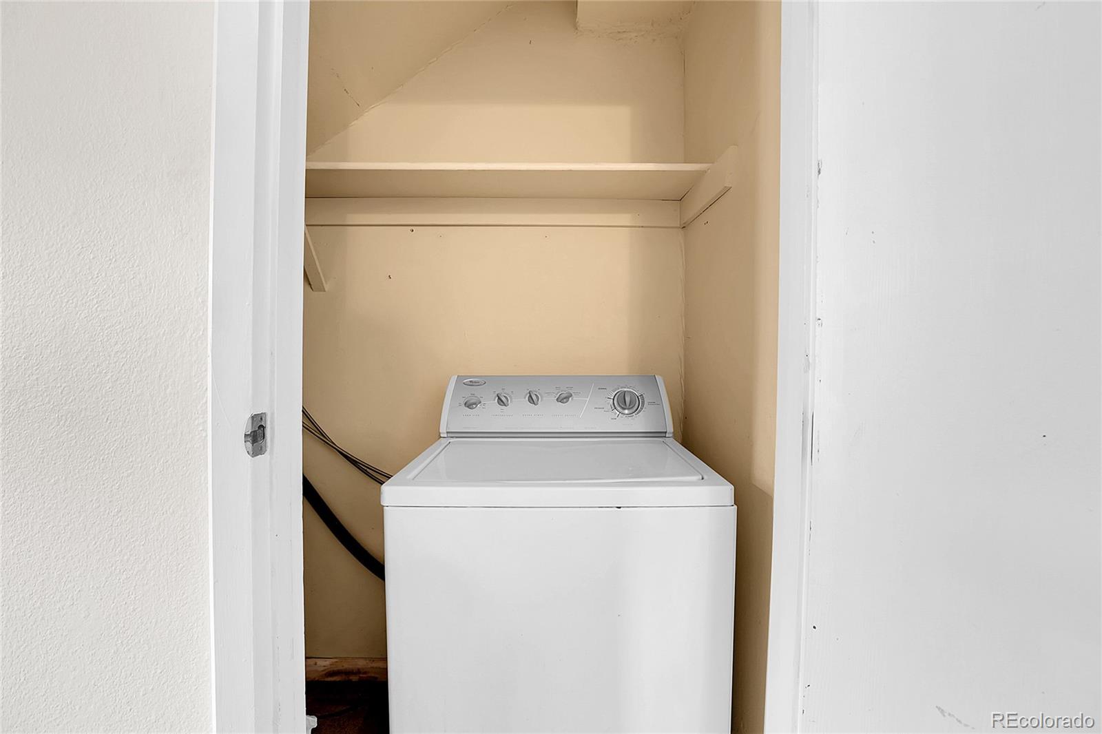 MLS Image #16 for 1020  coronado parkway b,denver, Colorado