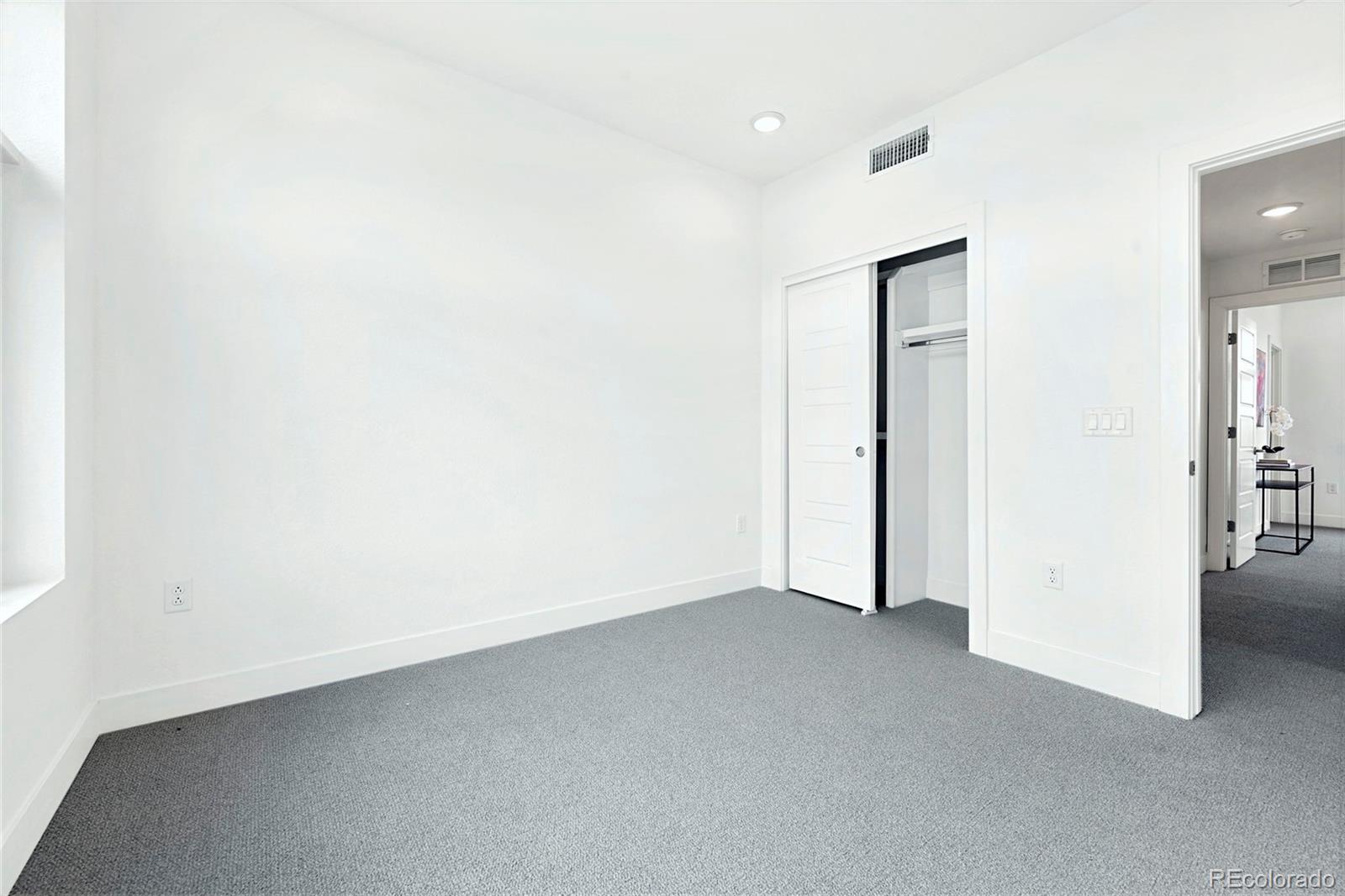 MLS Image #26 for 6971 e lowry boulevard,denver, Colorado