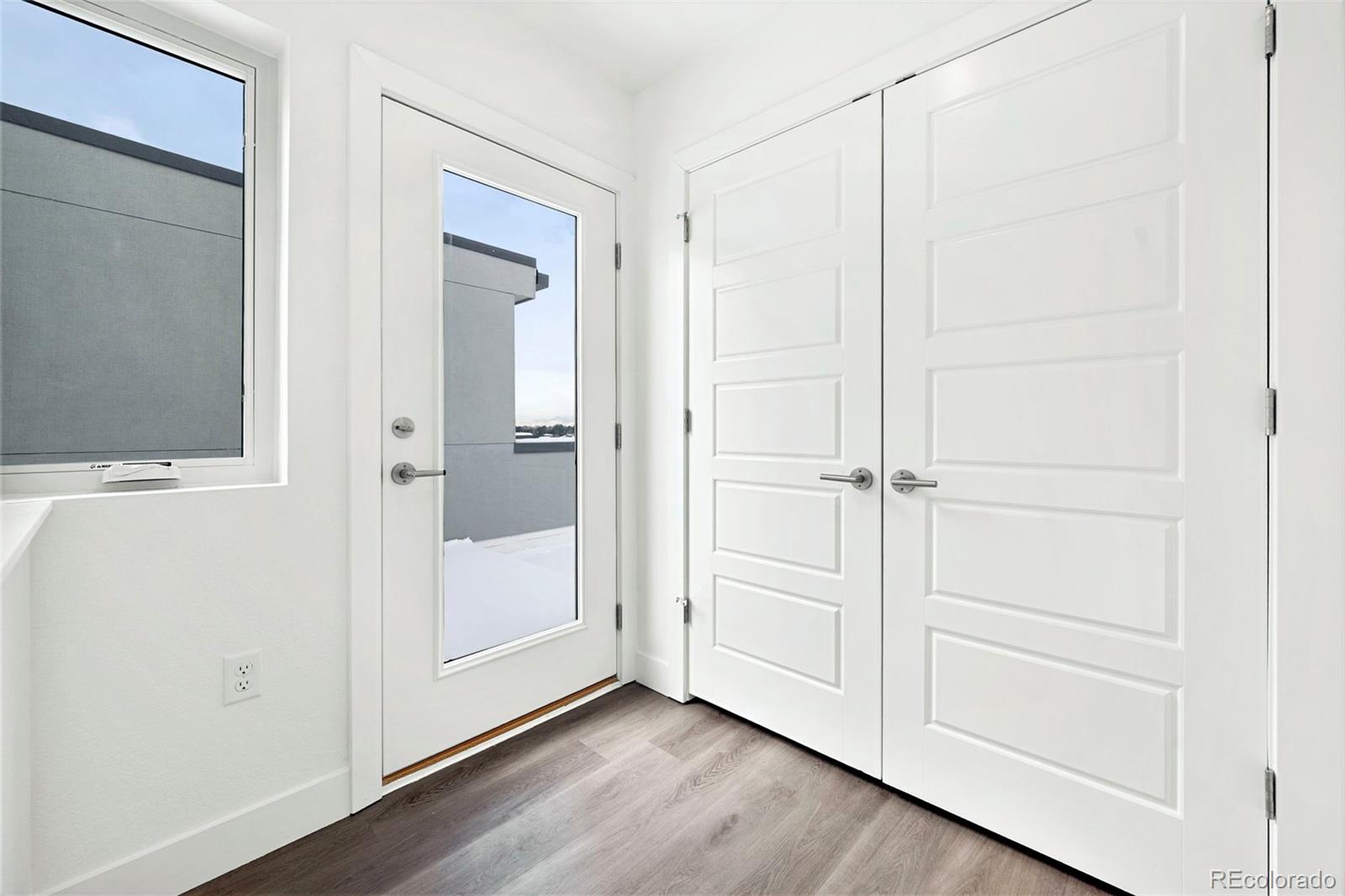 MLS Image #28 for 6971 e lowry boulevard,denver, Colorado