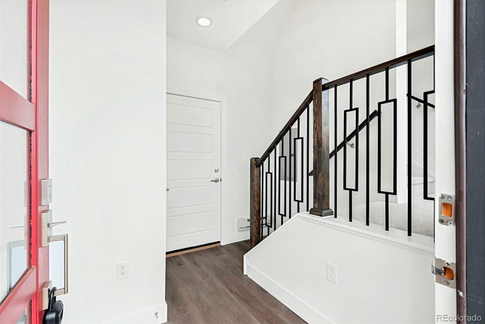 MLS Image #4 for 6971 e lowry boulevard,denver, Colorado