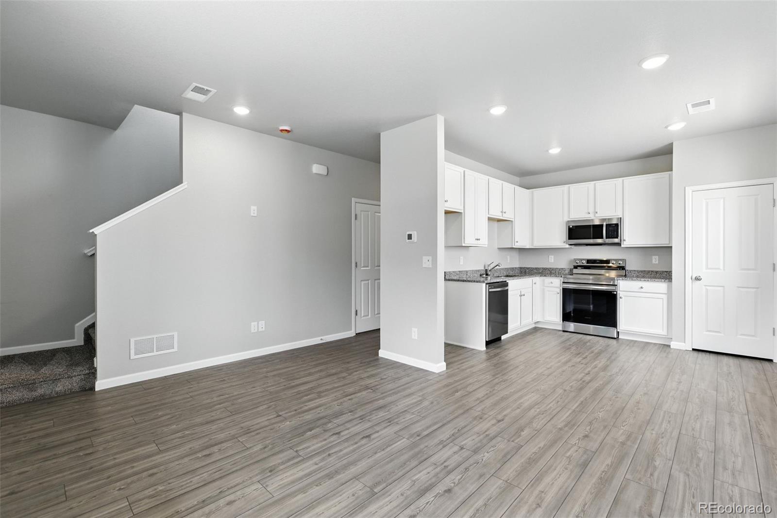 MLS Image #1 for 309  scaup lane,johnstown, Colorado