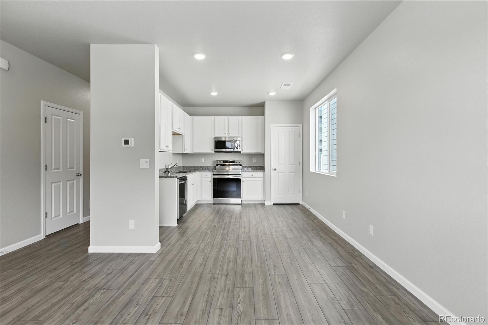 MLS Image #10 for 309  scaup lane,johnstown, Colorado