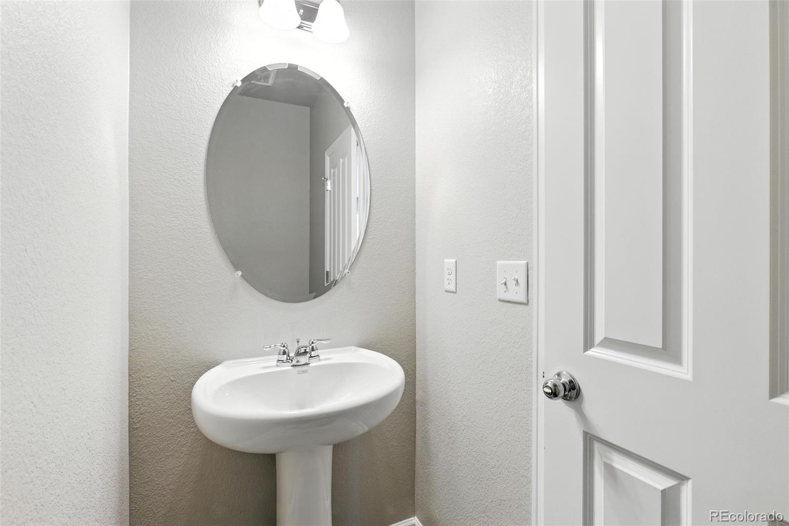 MLS Image #15 for 309  scaup lane,johnstown, Colorado