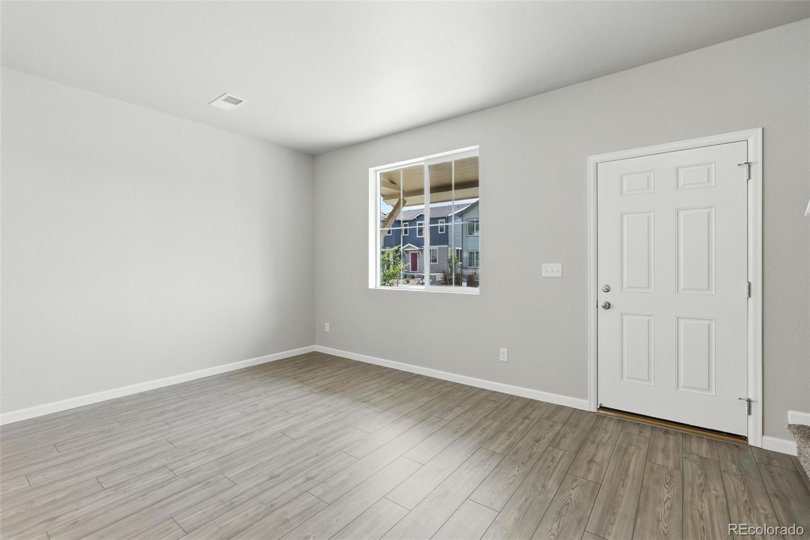 MLS Image #7 for 309  scaup lane,johnstown, Colorado