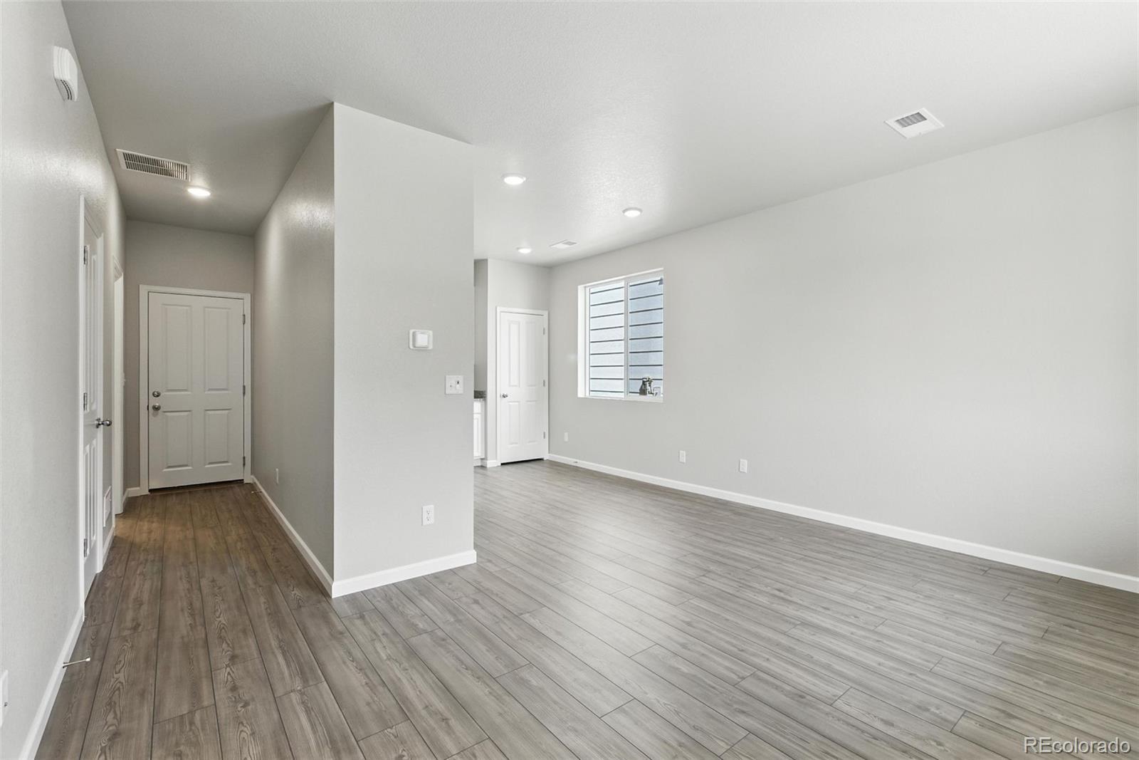 MLS Image #8 for 309  scaup lane,johnstown, Colorado