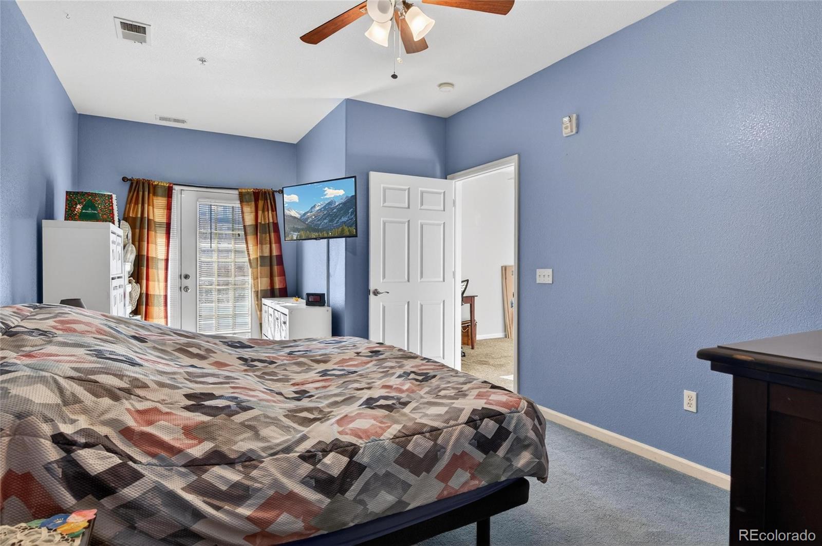 MLS Image #11 for 5255  memphis street,denver, Colorado