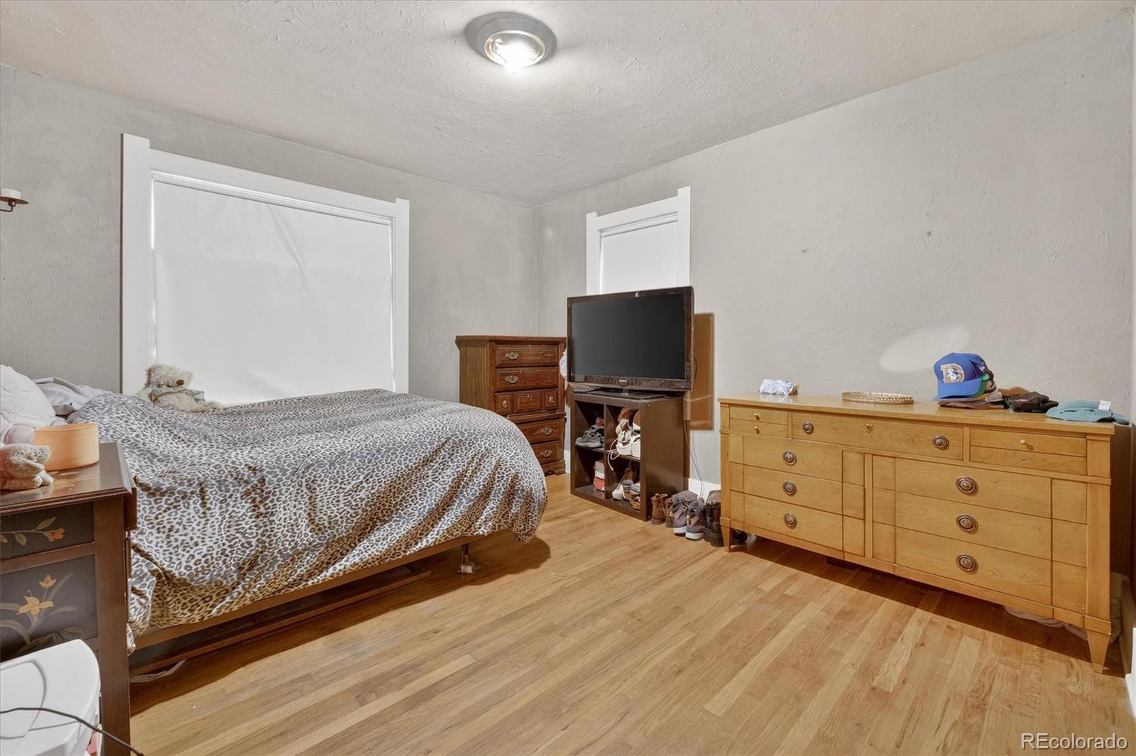MLS Image #17 for 786 s york street,denver, Colorado