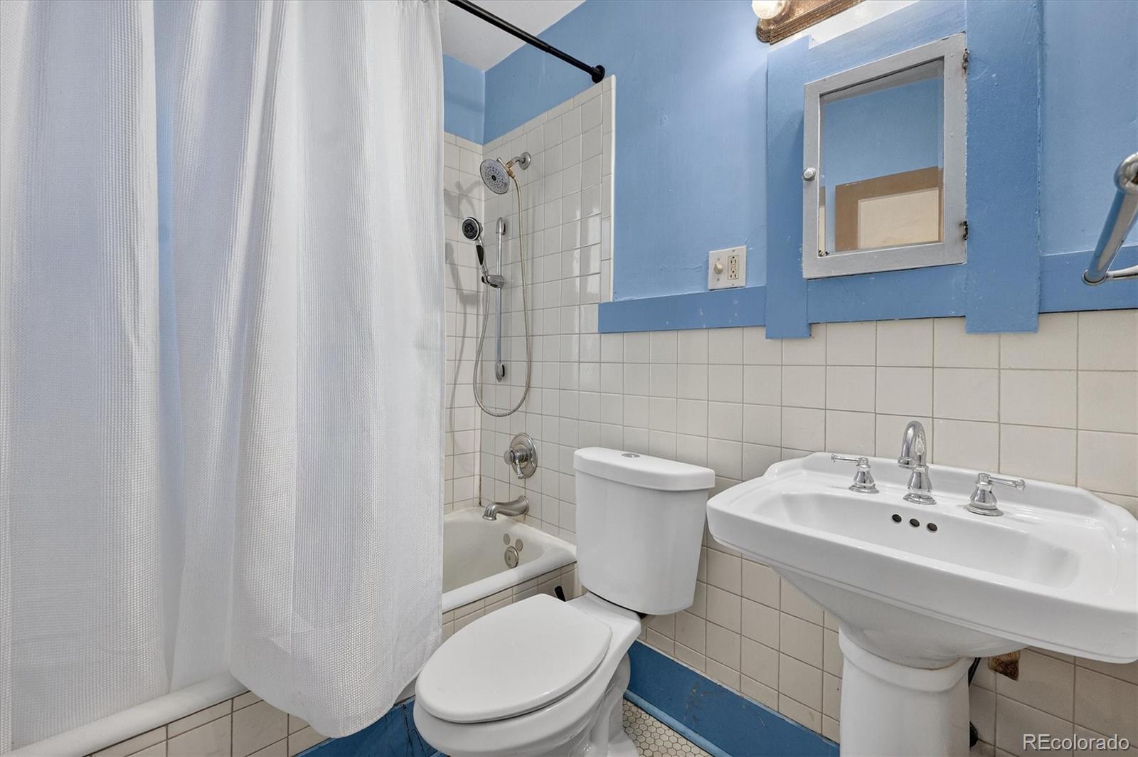 MLS Image #22 for 786 s york street,denver, Colorado