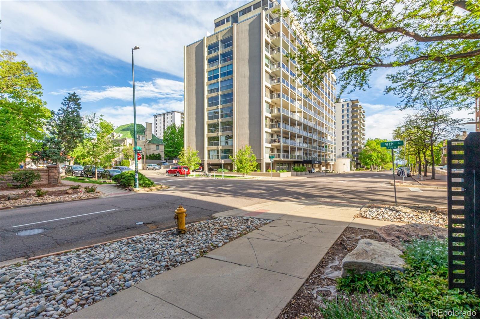 MLS Image #3 for 888 n logan street,denver, Colorado