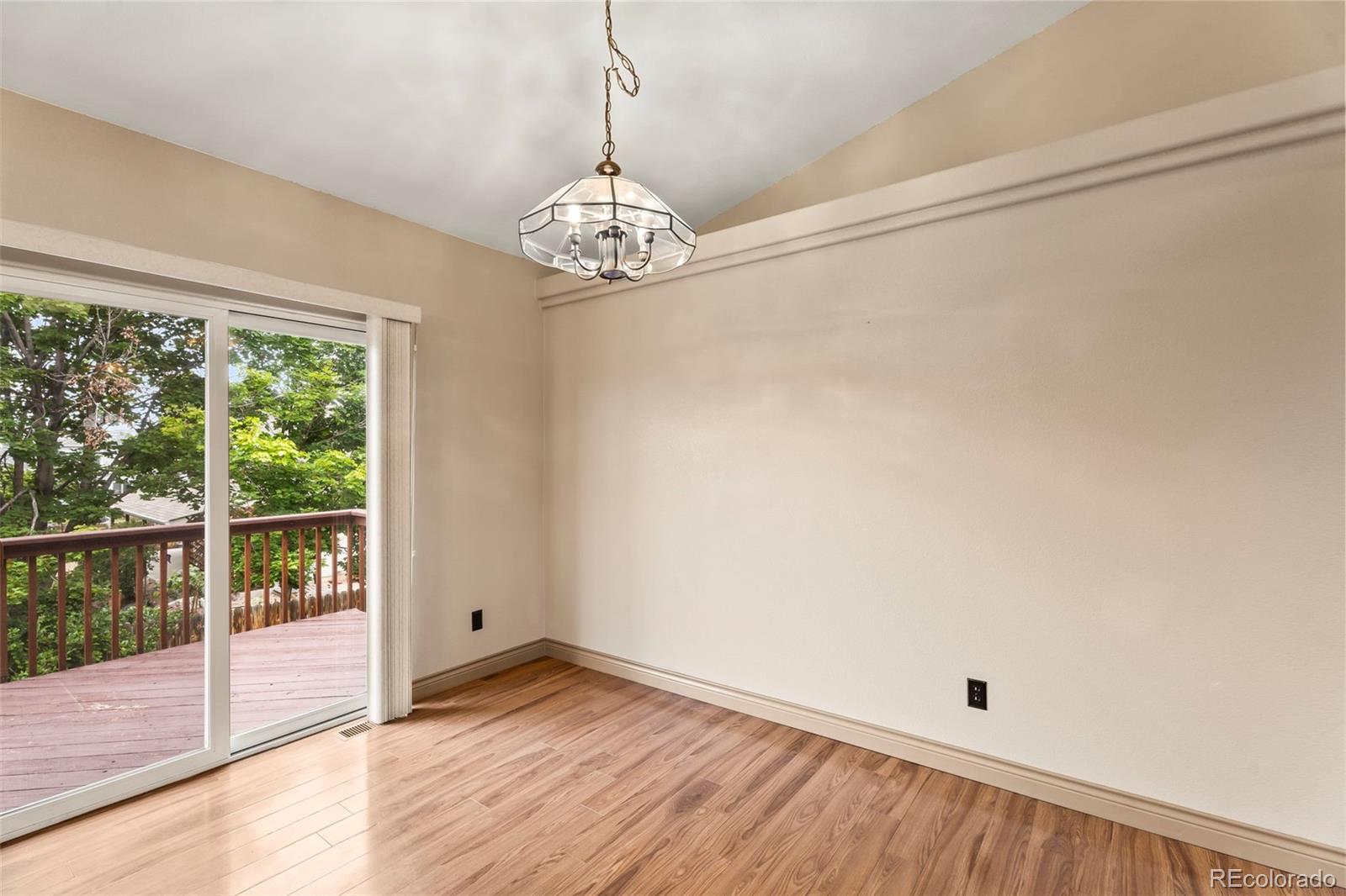 MLS Image #11 for 7558  patina court,colorado springs, Colorado