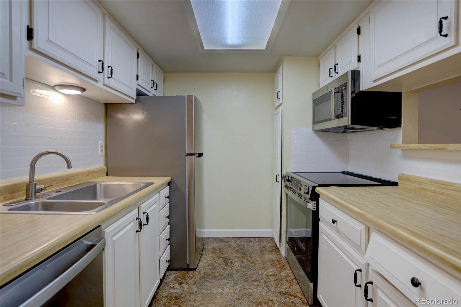 MLS Image #2 for 3494 s eagle street 202,aurora, Colorado