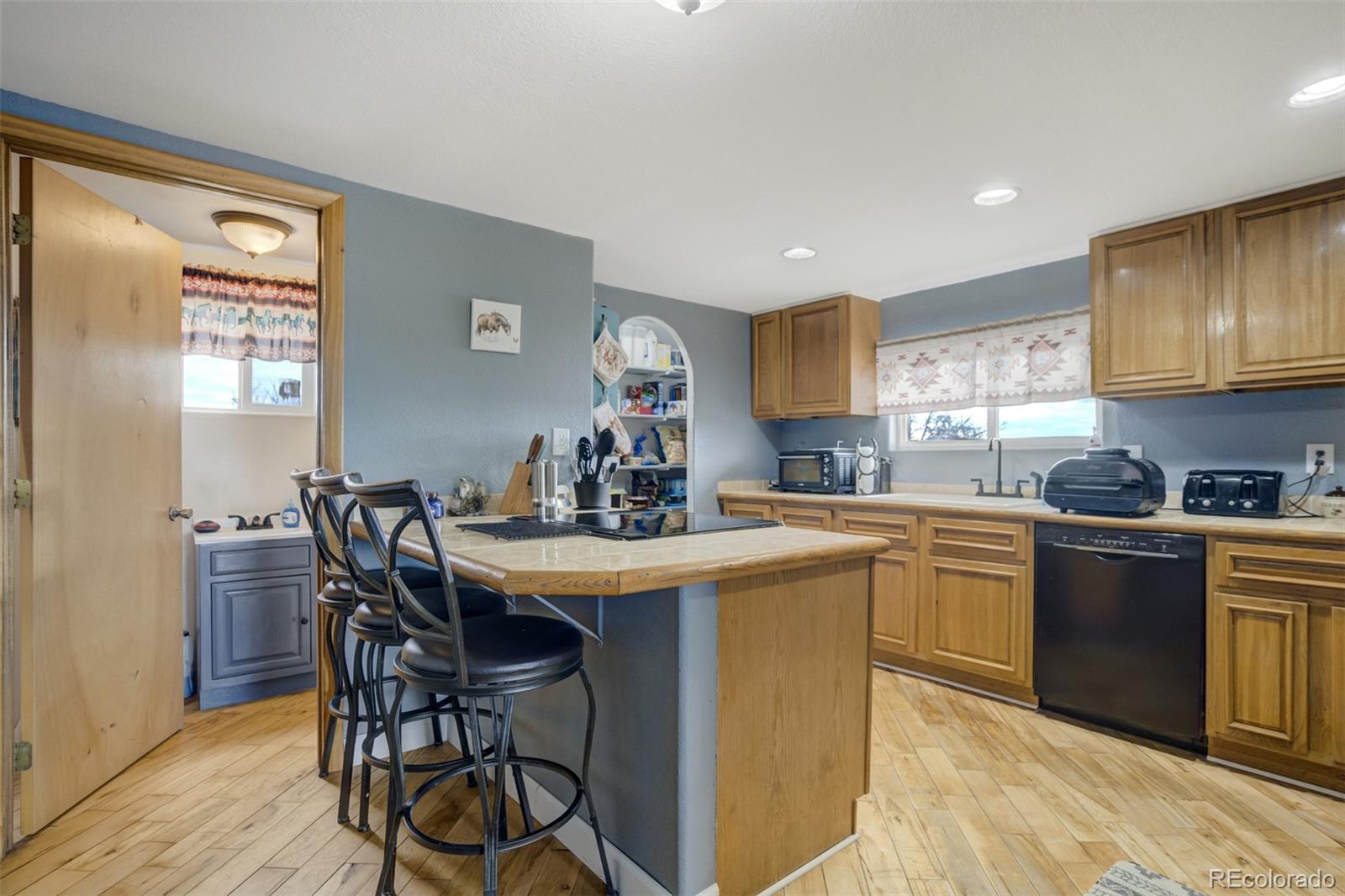 MLS Image #15 for 53647  county road 36.4 ,genoa, Colorado