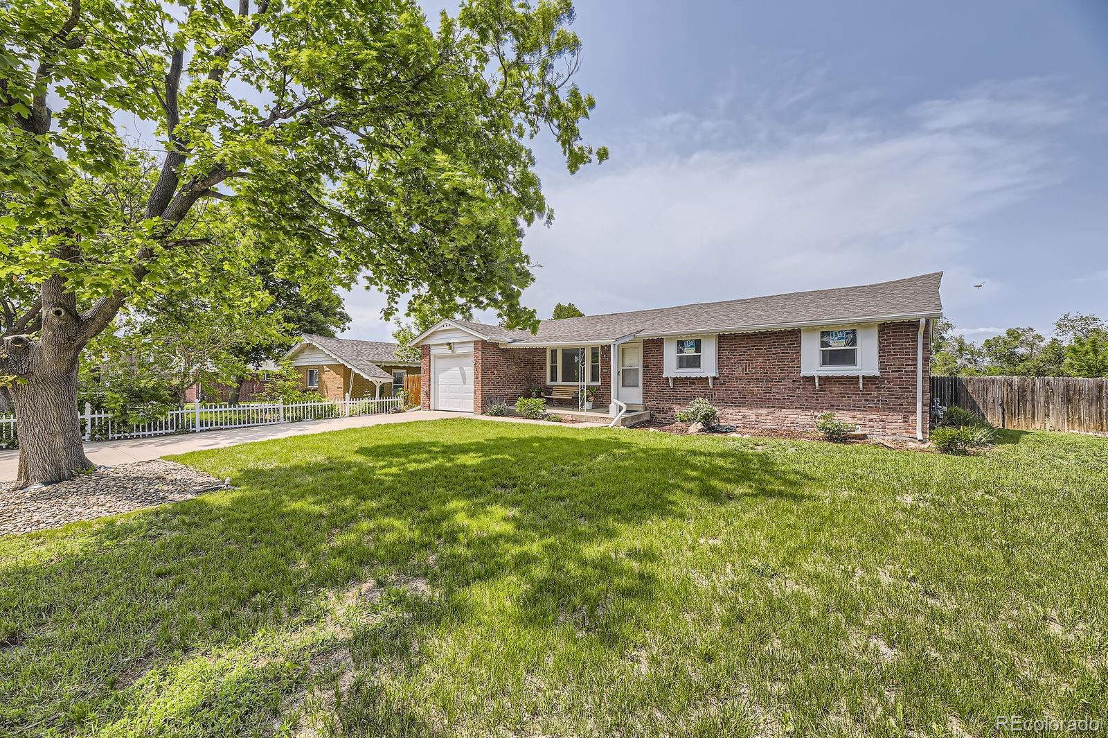 MLS Image #1 for 10633 e 6th place,aurora, Colorado