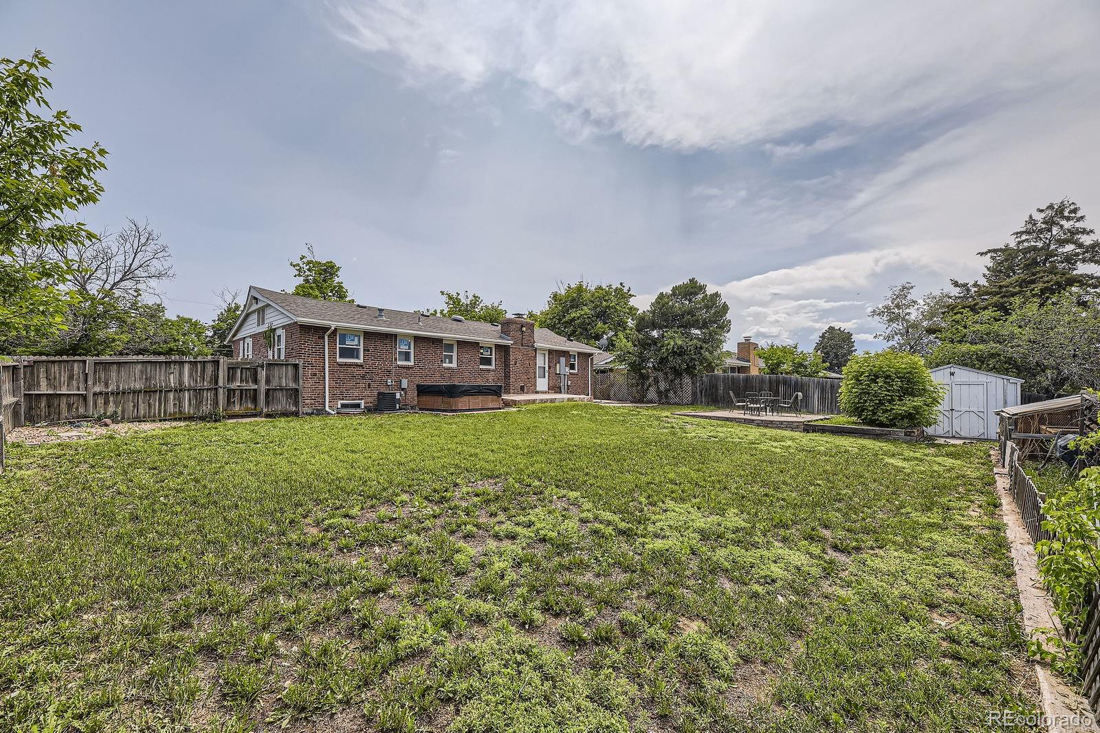 MLS Image #24 for 10633 e 6th place,aurora, Colorado