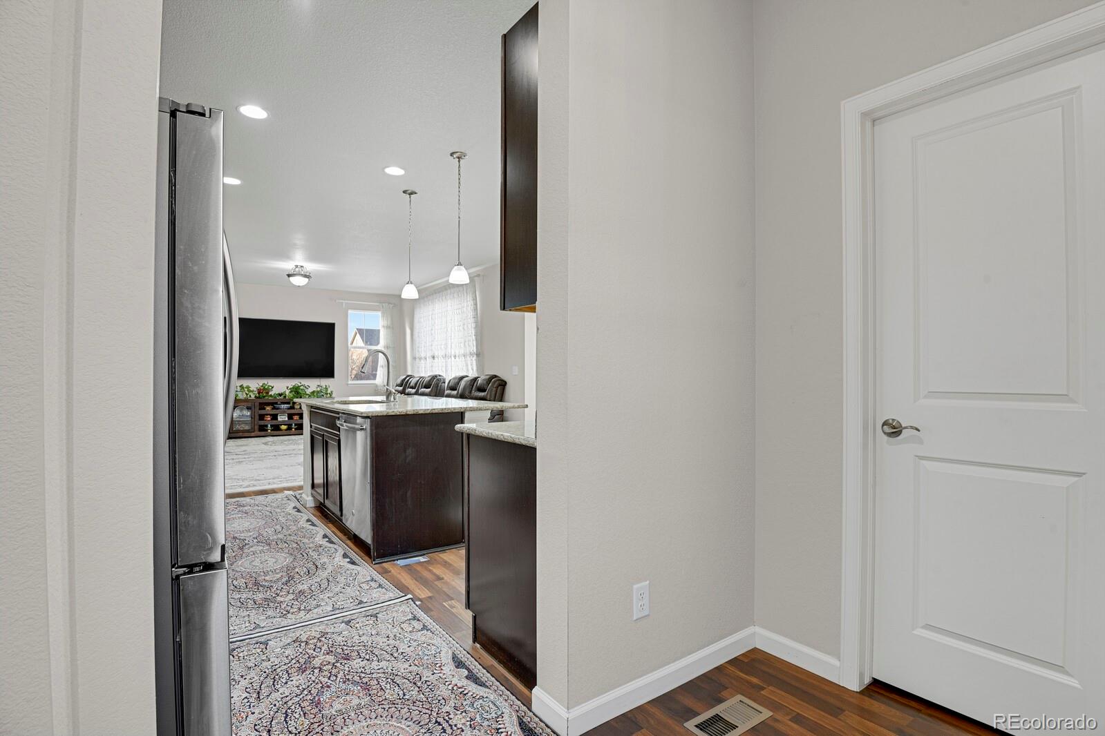 MLS Image #11 for 19553 e 60th place,aurora, Colorado
