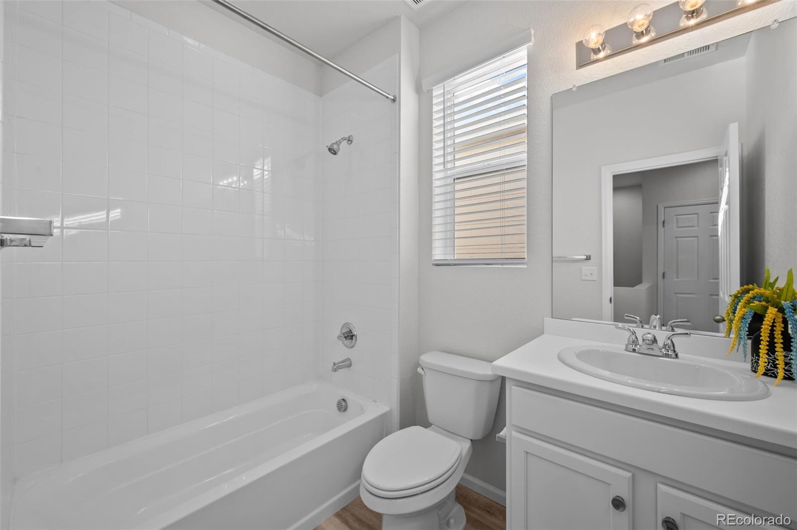 MLS Image #11 for 12380  irma drive,thornton, Colorado