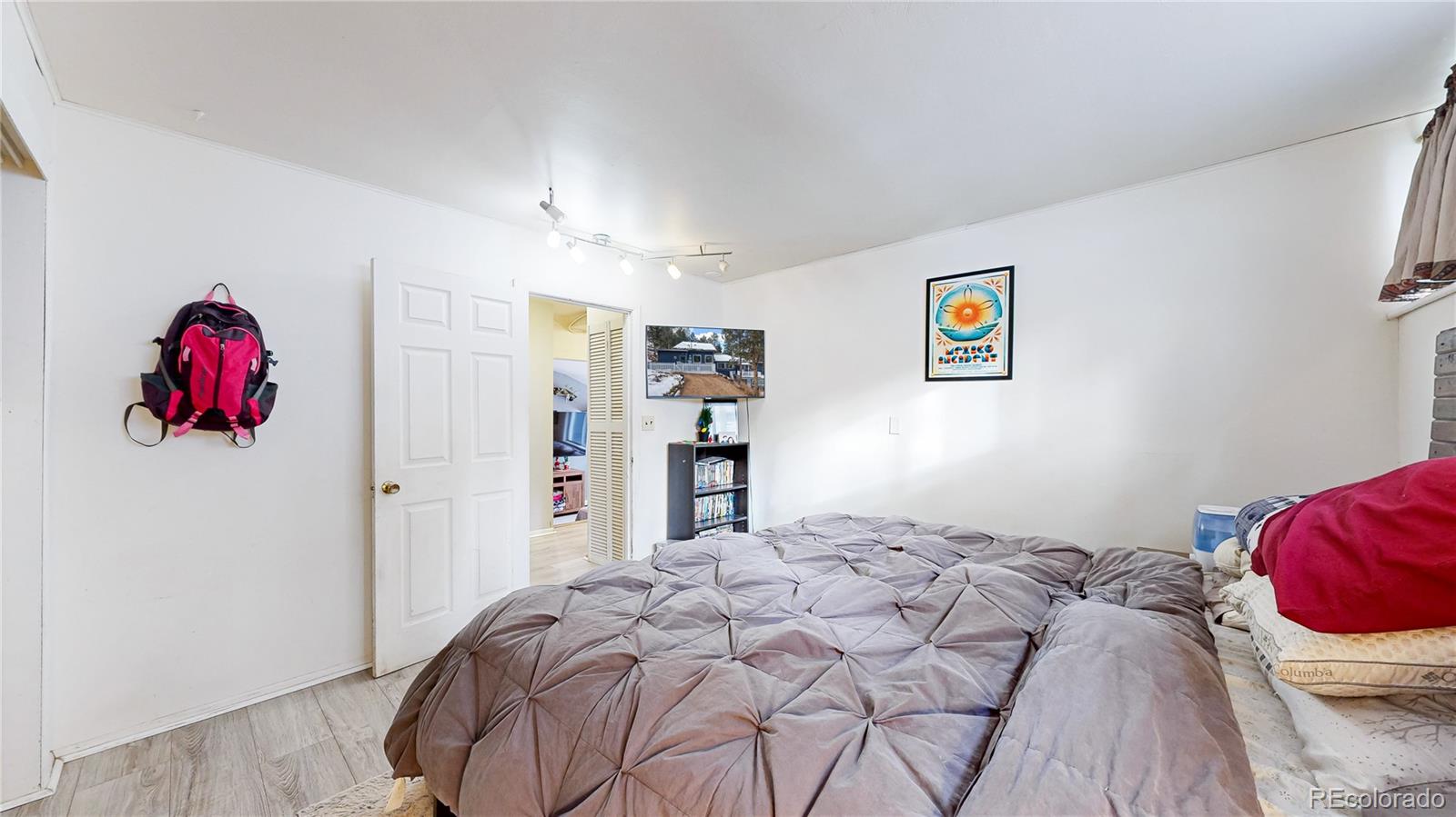 MLS Image #10 for 33988  jenifer road,pine, Colorado