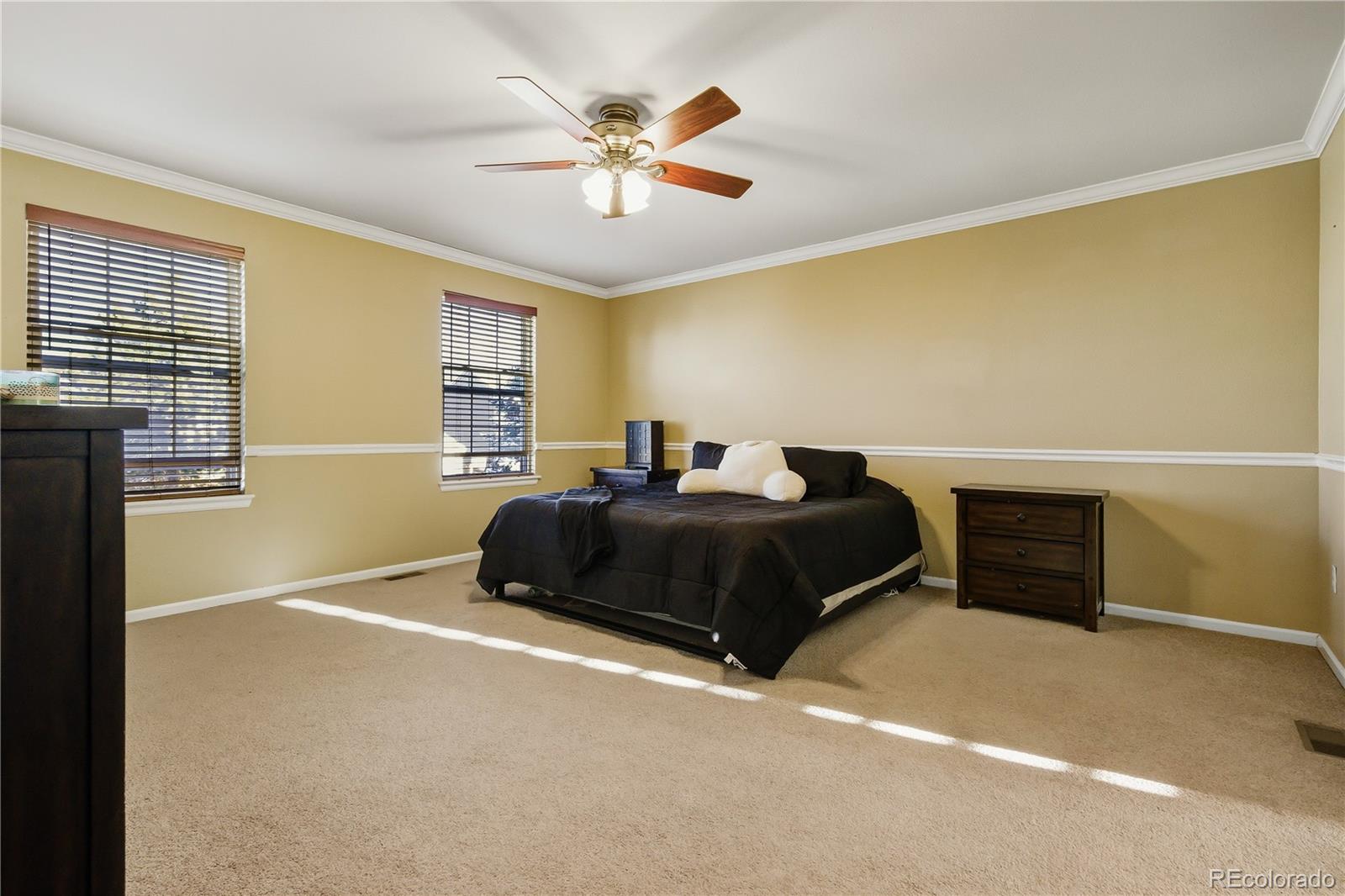 MLS Image #14 for 5453 s sicily street,aurora, Colorado