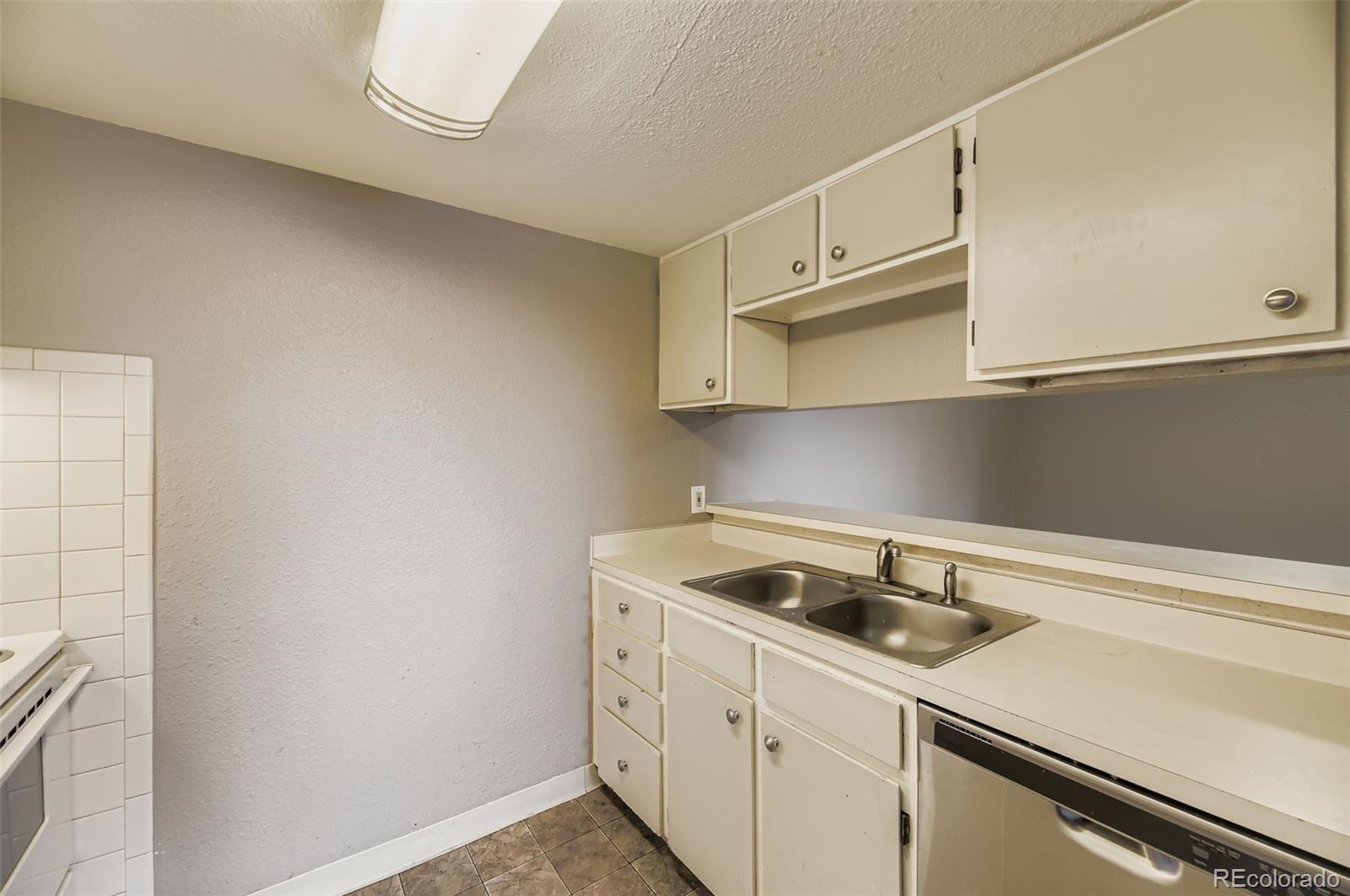 MLS Image #7 for 12160  huron street,denver, Colorado