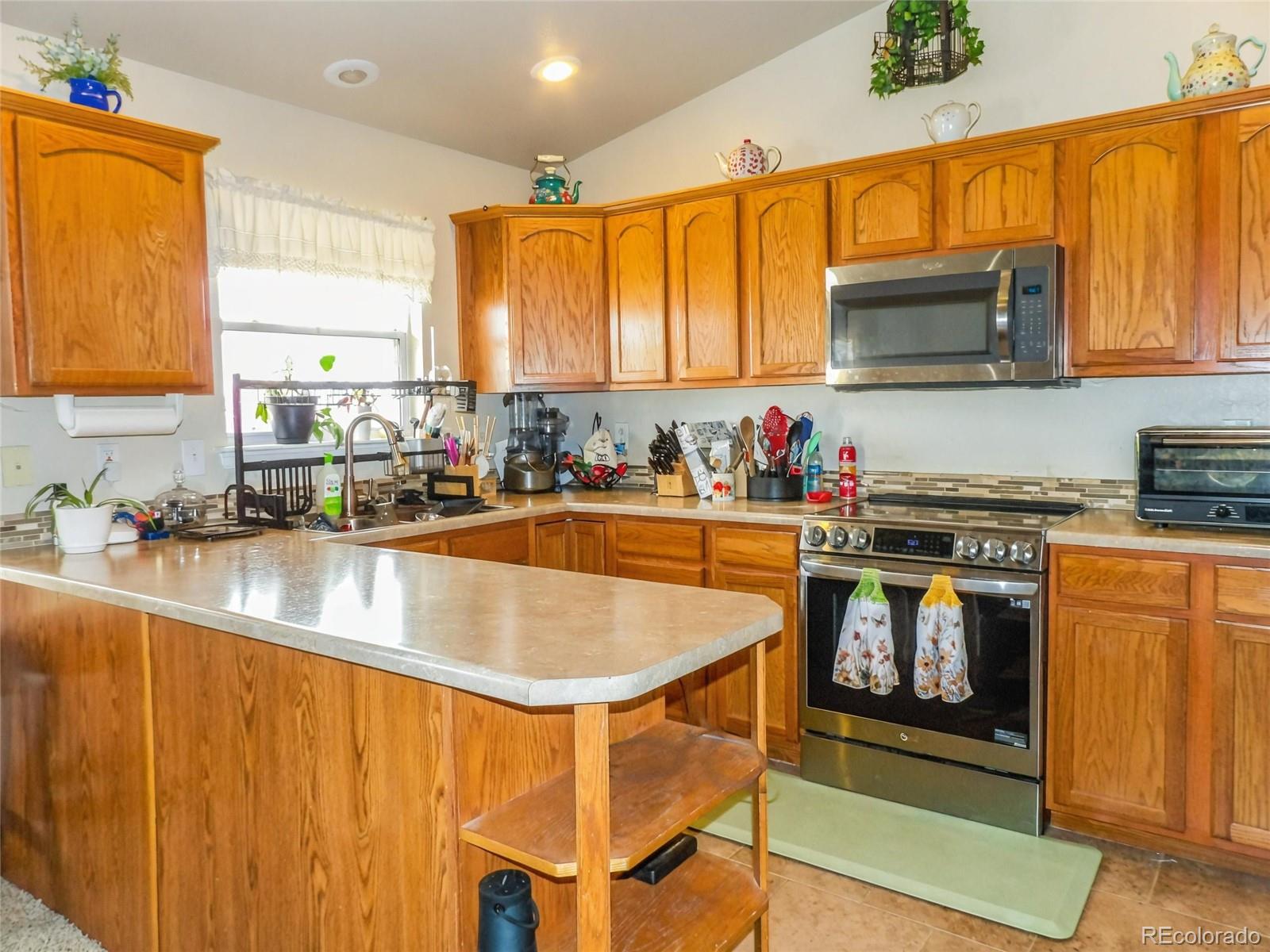 MLS Image #2 for 1919 e tioga lane,pueblo west, Colorado