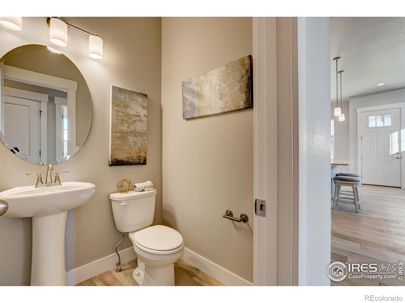 MLS Image #12 for 160  high point drive,longmont, Colorado