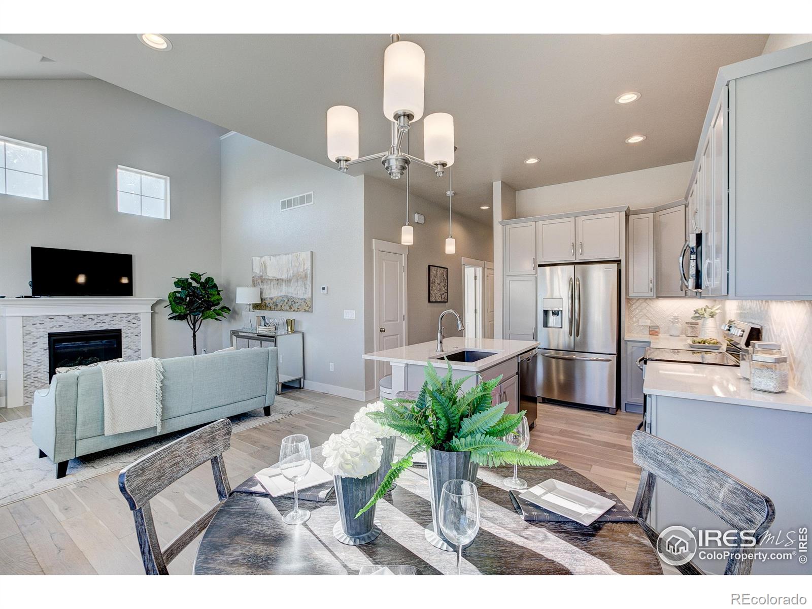 MLS Image #3 for 160  high point drive,longmont, Colorado