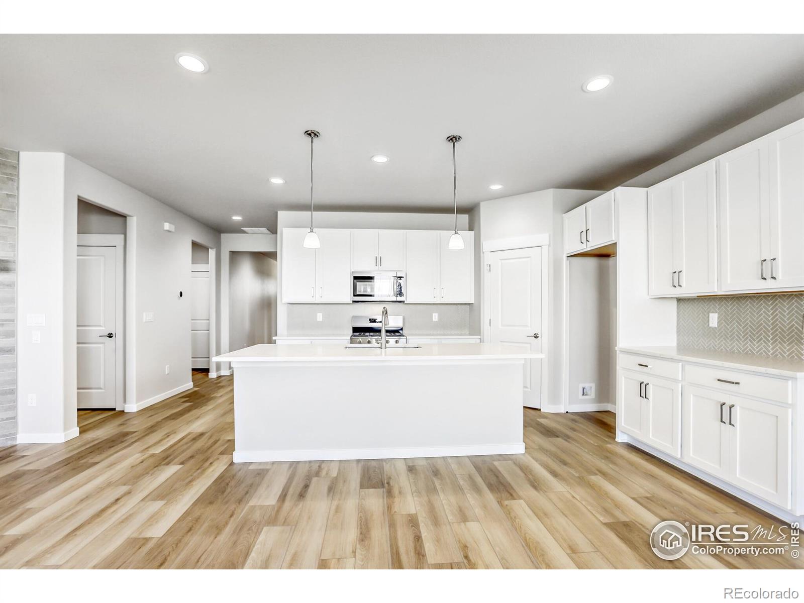 MLS Image #15 for 5871  aspenglow street,firestone, Colorado