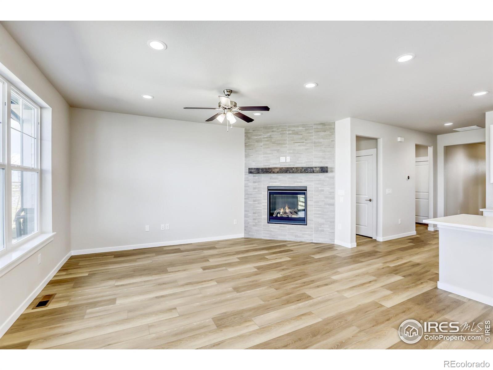 MLS Image #9 for 5871  aspenglow street,firestone, Colorado