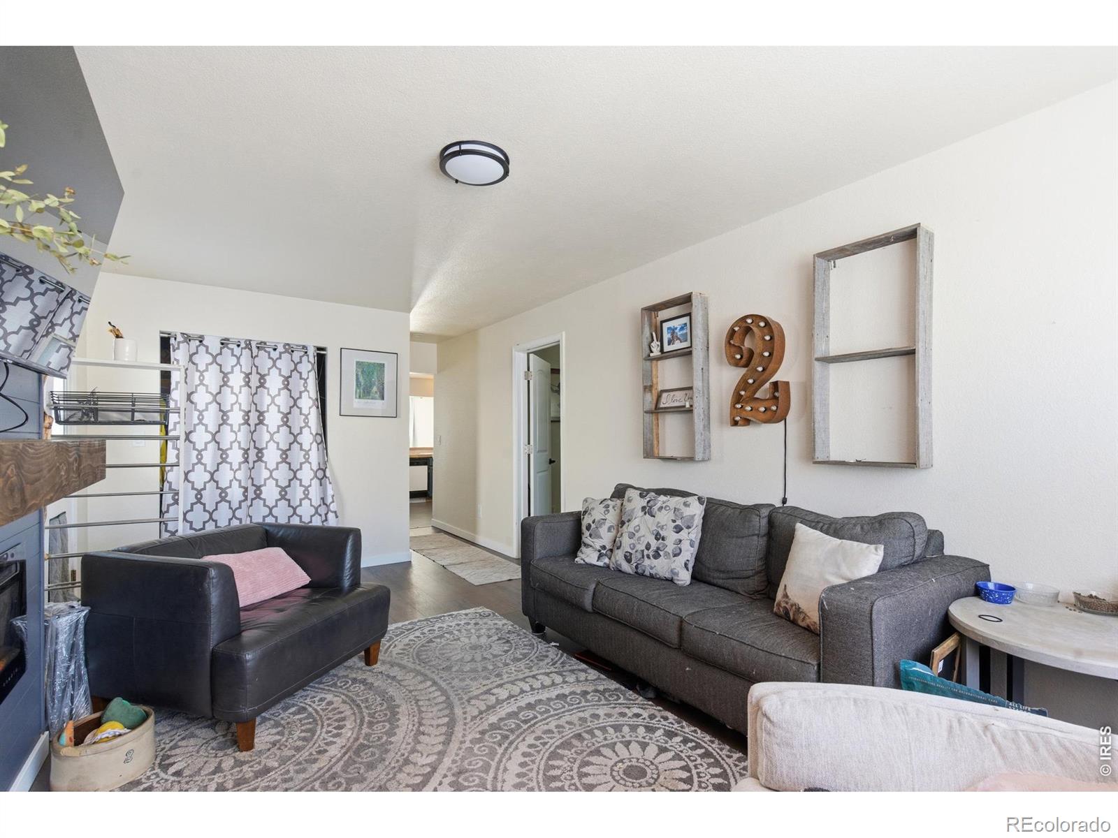 MLS Image #13 for 2431  mountain view drive,loveland, Colorado
