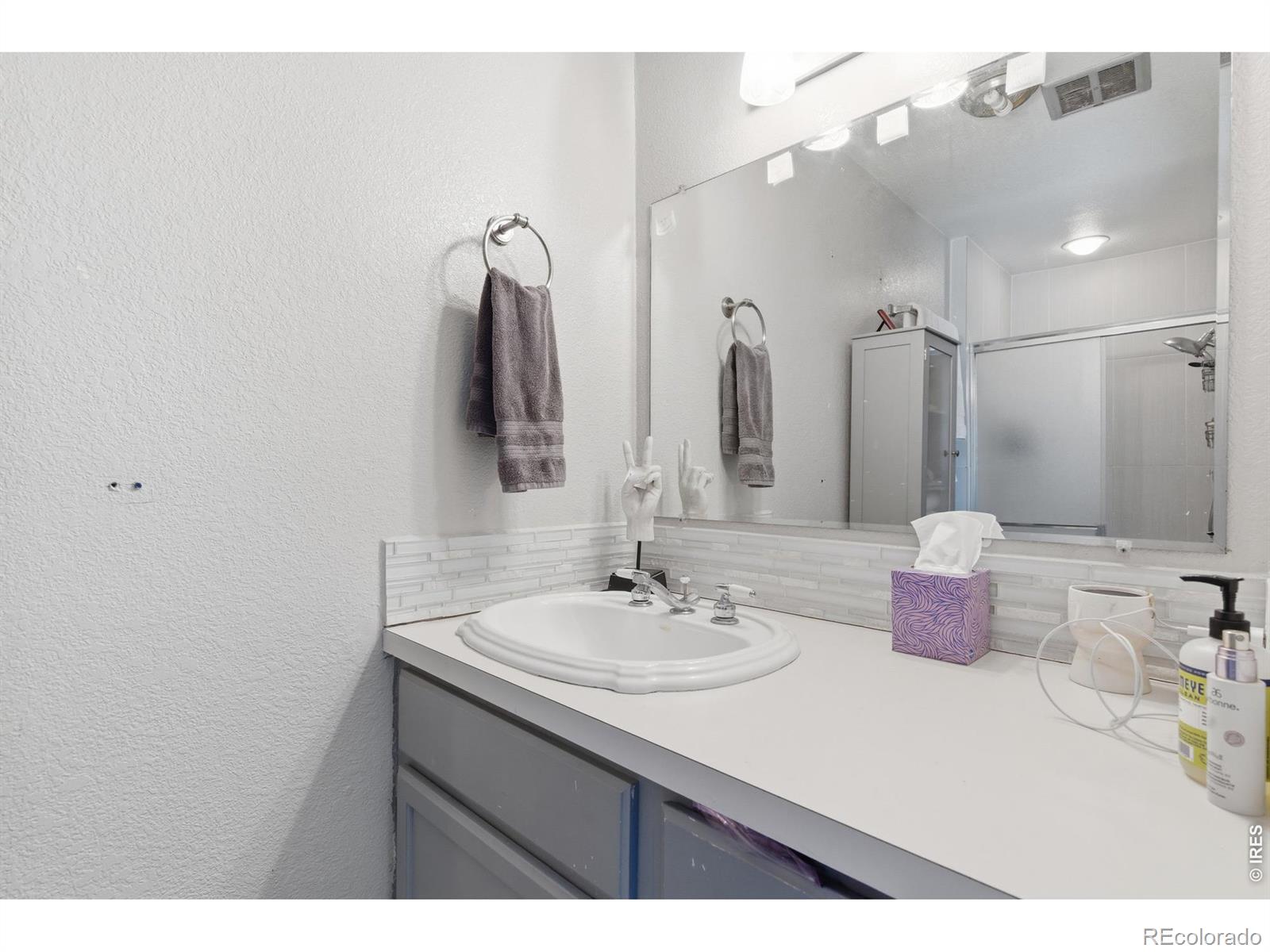 MLS Image #17 for 2431  mountain view drive,loveland, Colorado