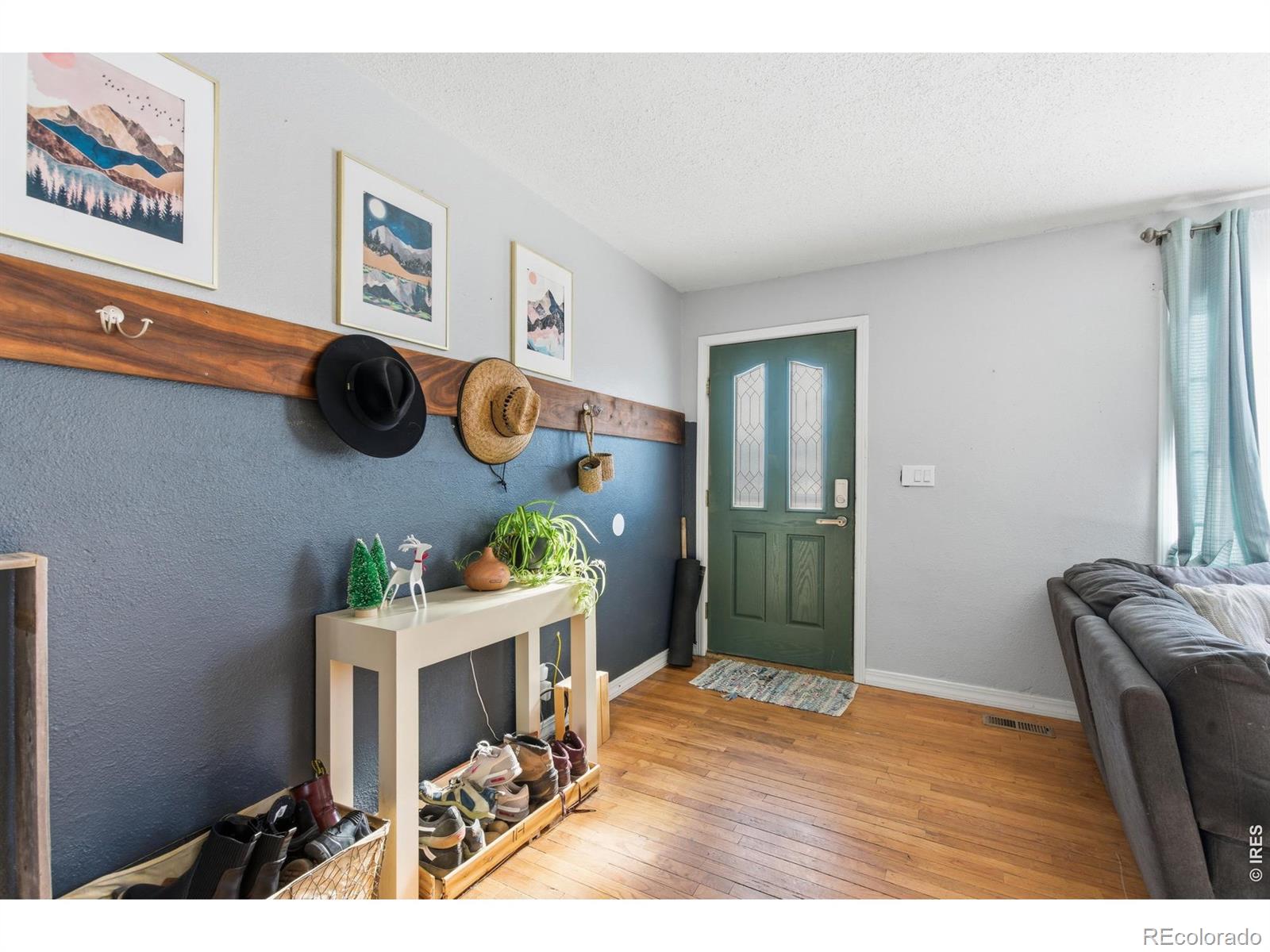 MLS Image #2 for 2431  mountain view drive,loveland, Colorado
