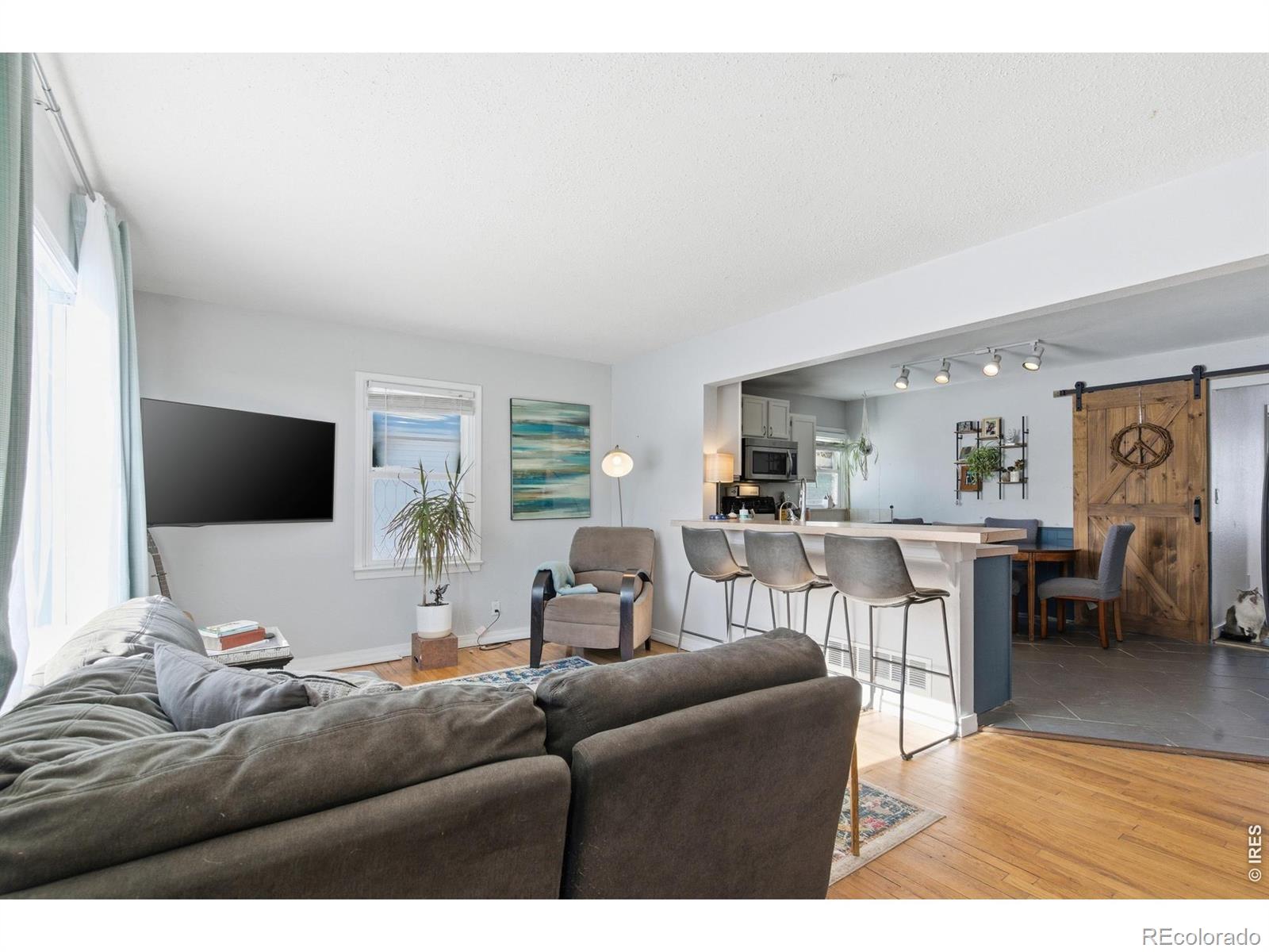 MLS Image #5 for 2431  mountain view drive,loveland, Colorado