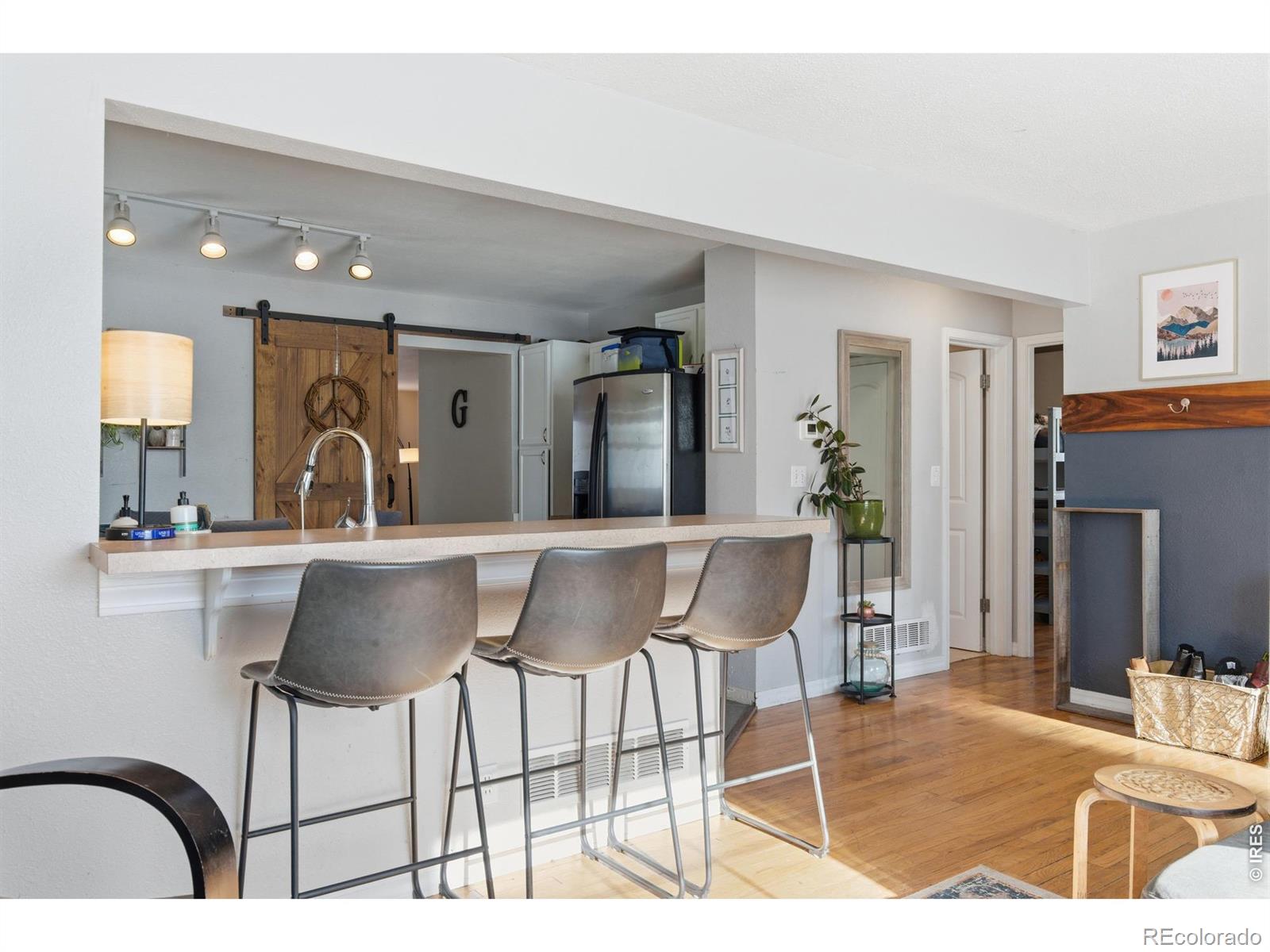 MLS Image #6 for 2431  mountain view drive,loveland, Colorado