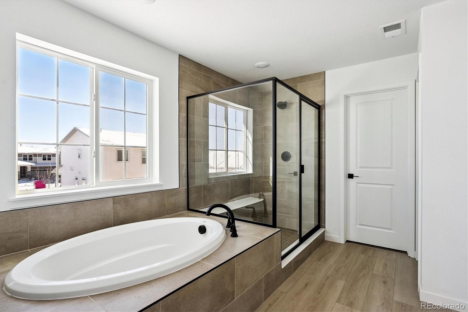 MLS Image #17 for 2132 s irvington street,aurora, Colorado