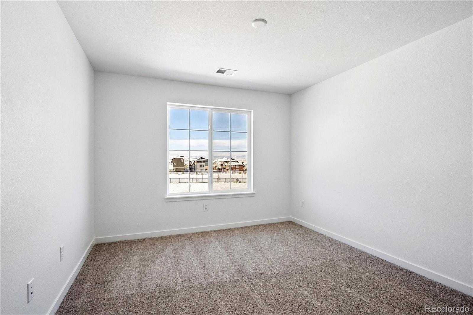 MLS Image #18 for 2132 s irvington street,aurora, Colorado