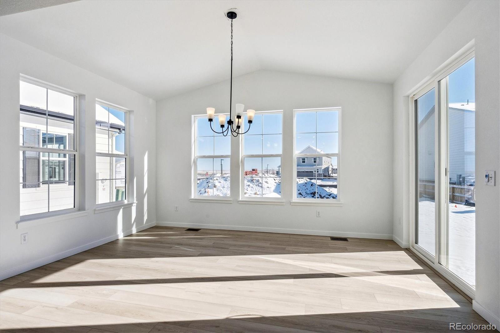 MLS Image #8 for 2132 s irvington street,aurora, Colorado