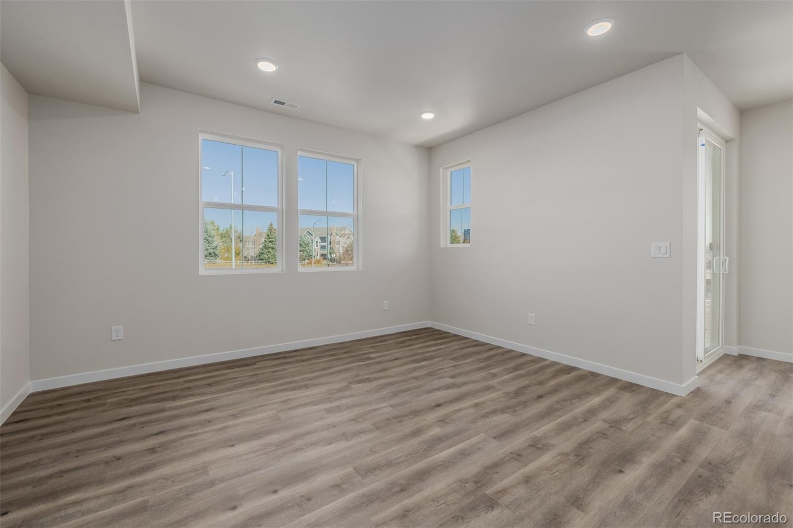 MLS Image #10 for 2919 e 103rd drive,thornton, Colorado