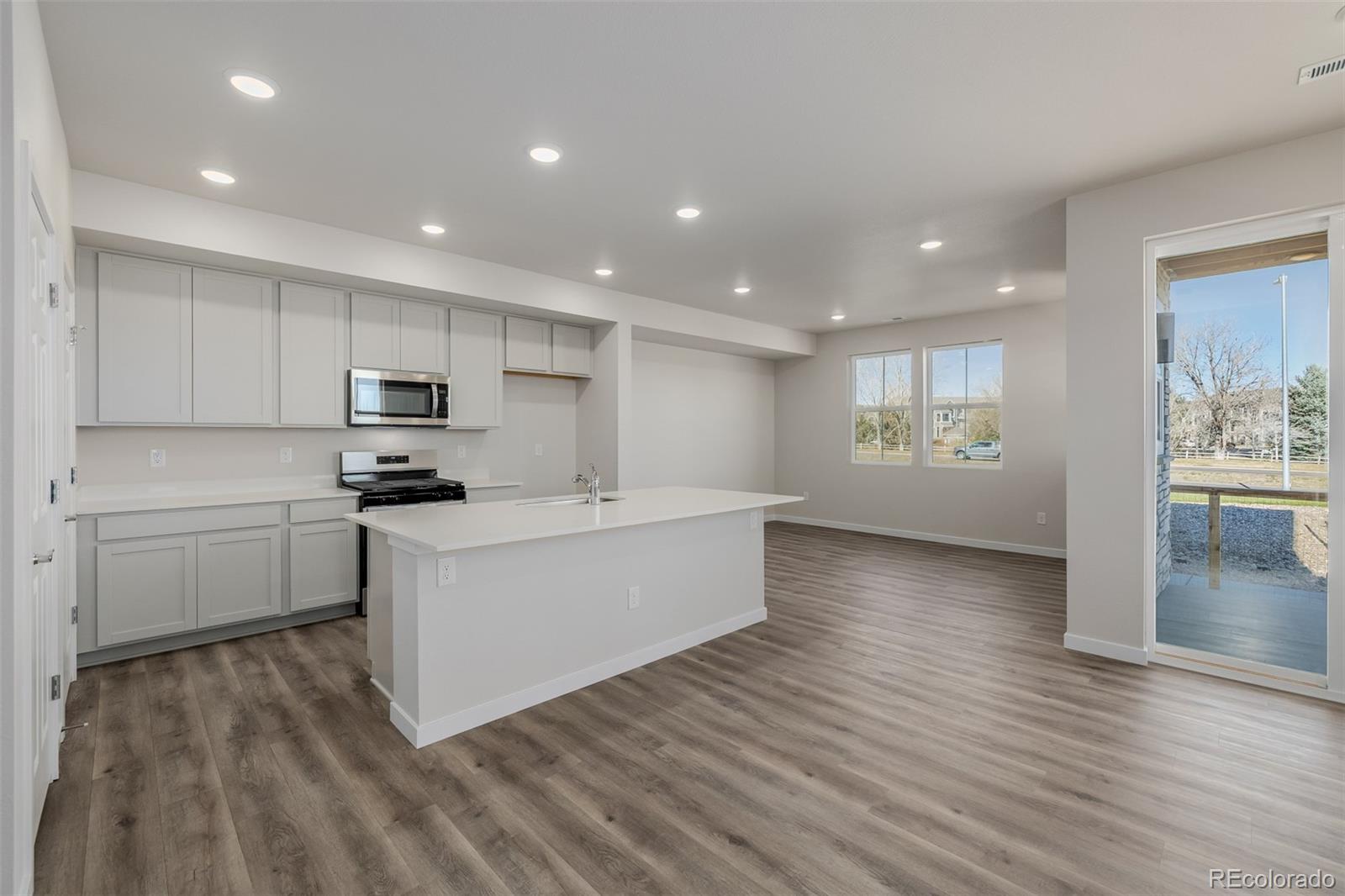 MLS Image #13 for 2919 e 103rd drive,thornton, Colorado