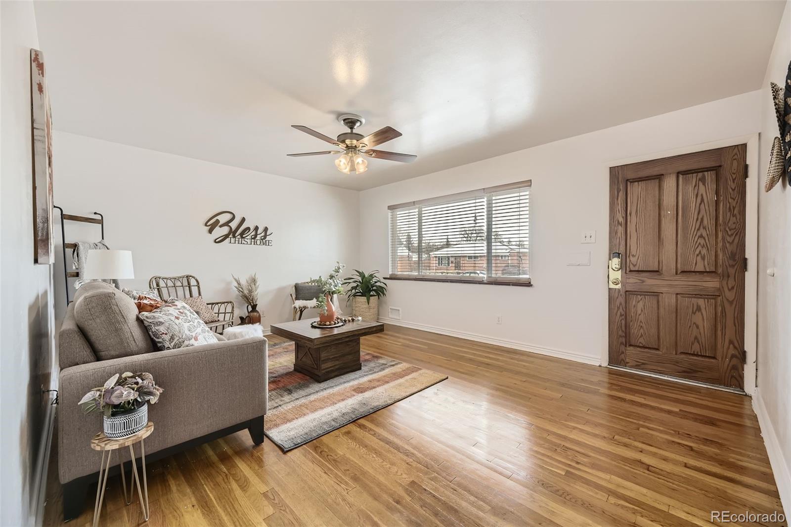 MLS Image #2 for 1385 s vrain way,denver, Colorado