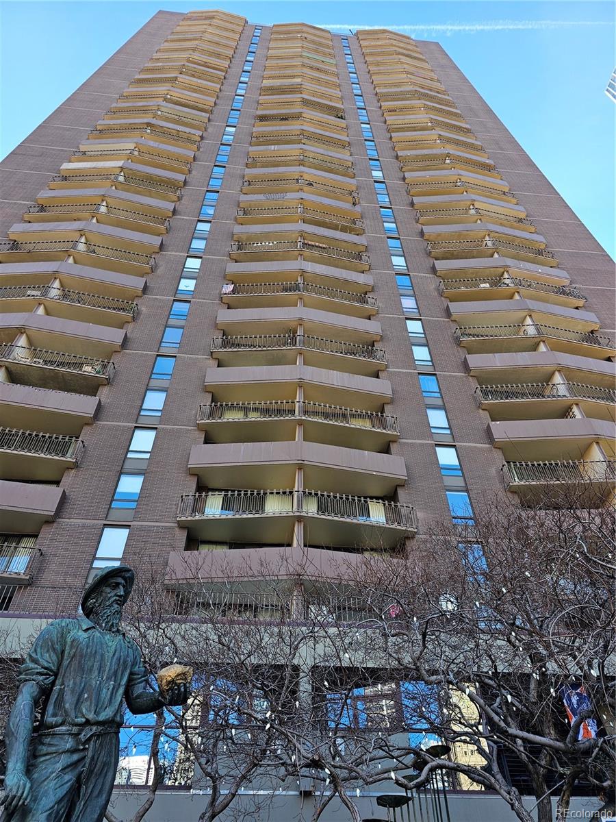 MLS Image #1 for 1020  15th street 33b,denver, Colorado