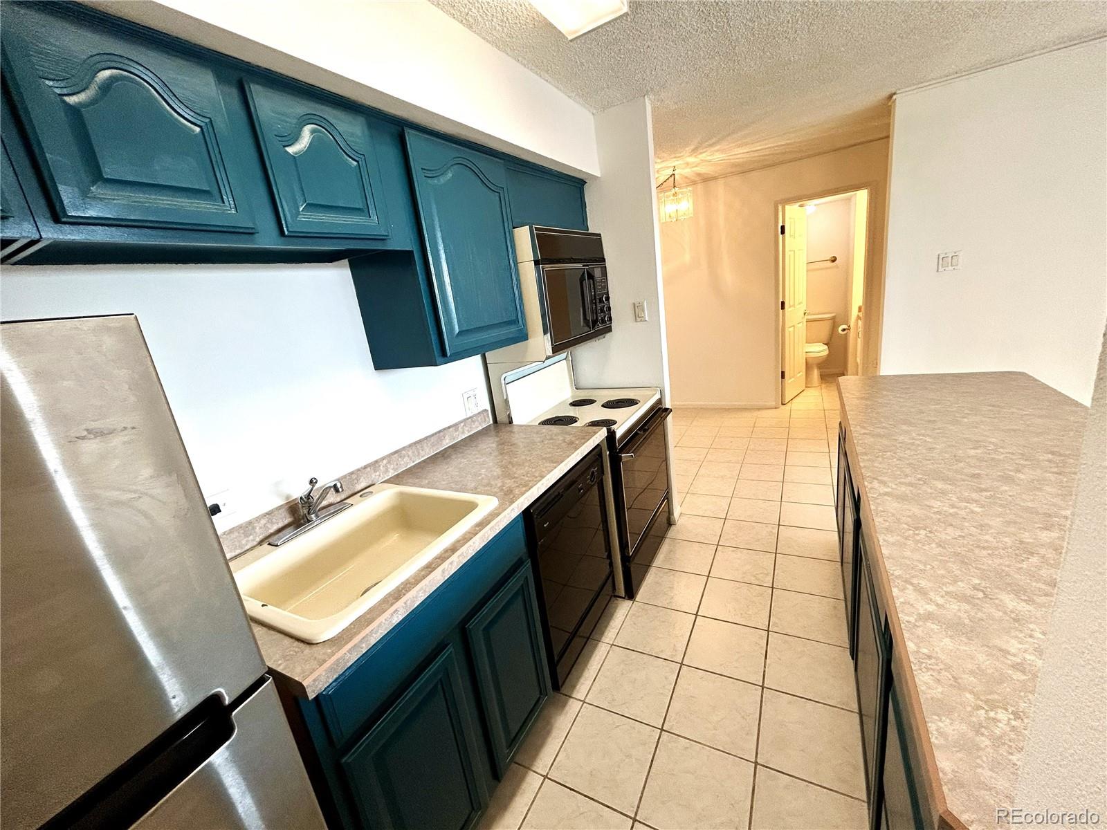 MLS Image #13 for 1020  15th street 33b,denver, Colorado