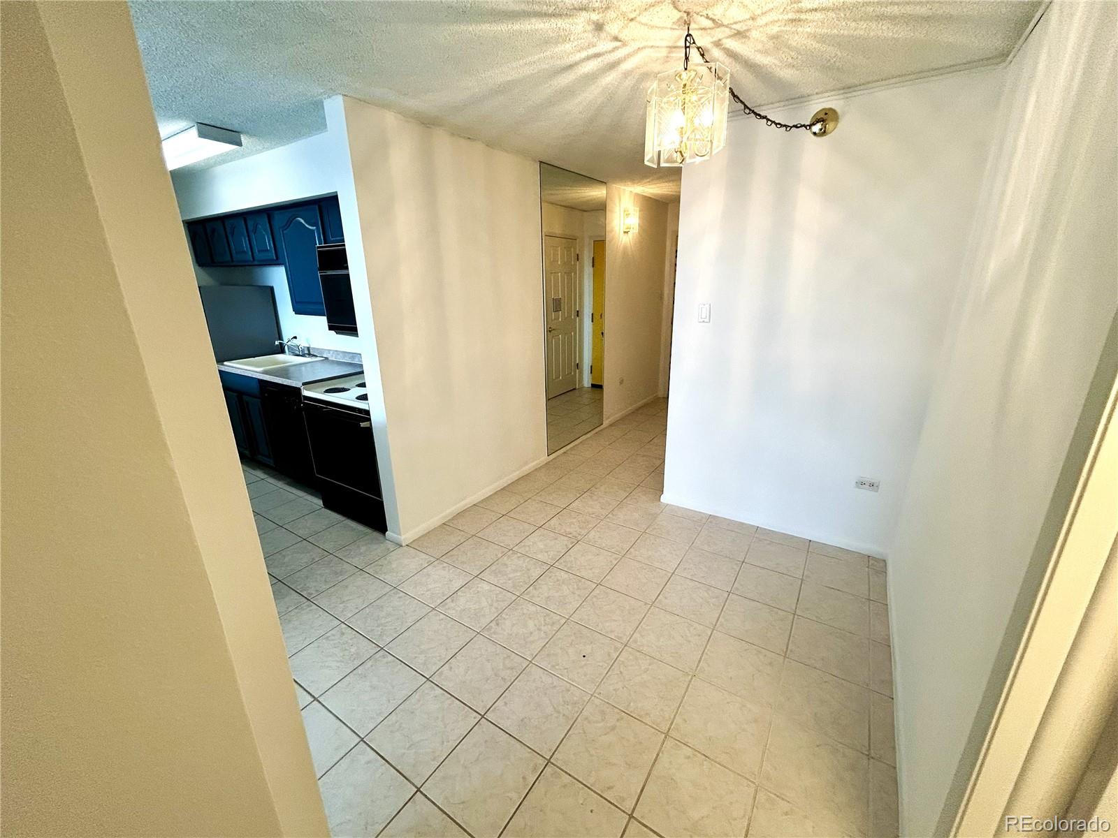 MLS Image #16 for 1020  15th street 33b,denver, Colorado