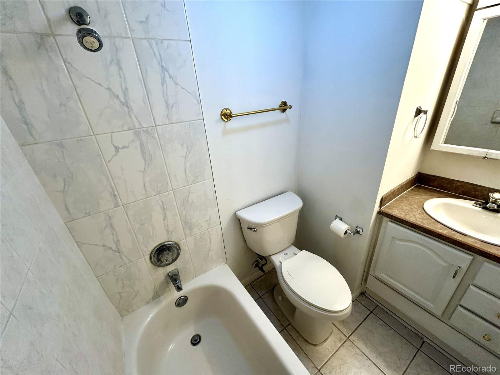 MLS Image #18 for 1020  15th street 33b,denver, Colorado
