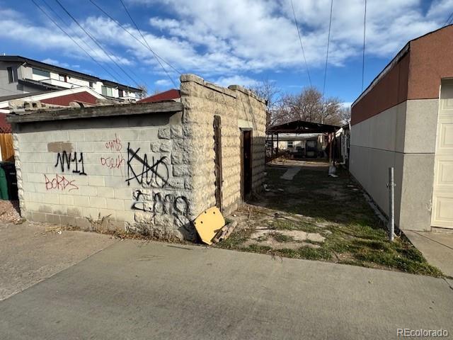 MLS Image #11 for 315 n galapago street,denver, Colorado