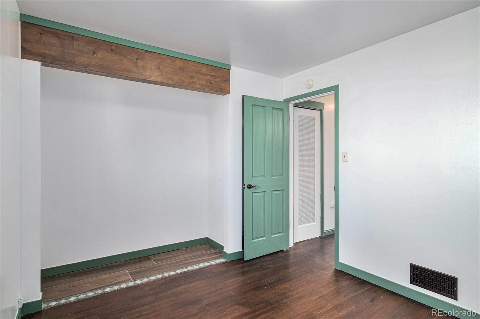 MLS Image #13 for 1825 s vallejo street,denver, Colorado