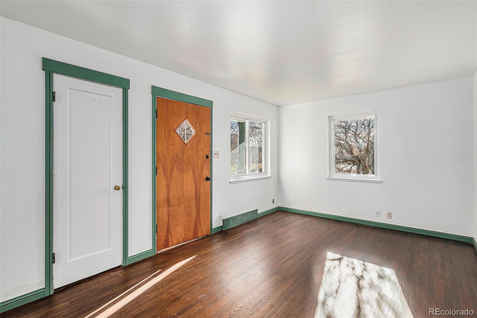MLS Image #4 for 1825 s vallejo street,denver, Colorado